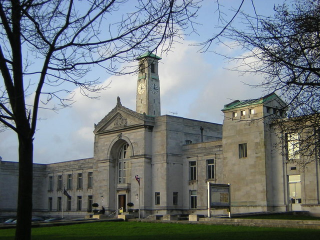 Southampton Civic Centre, home to the Southampton Archives (© Copyright Christopher Hilton, Creative Commons)
